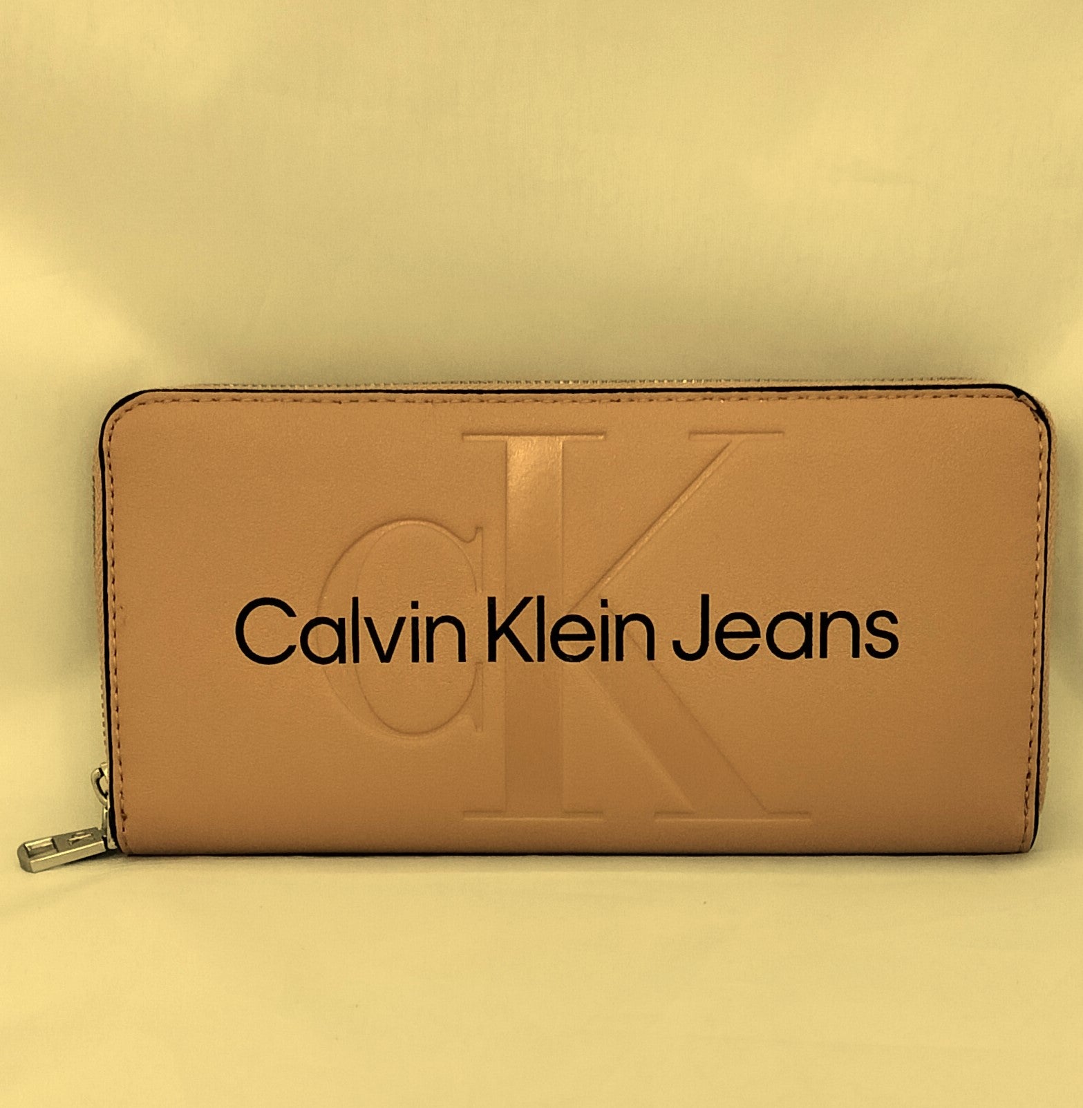 CALVIN KLEIN K60K610358TQU ラウンドジップ長財布 – SELECT TOKYO