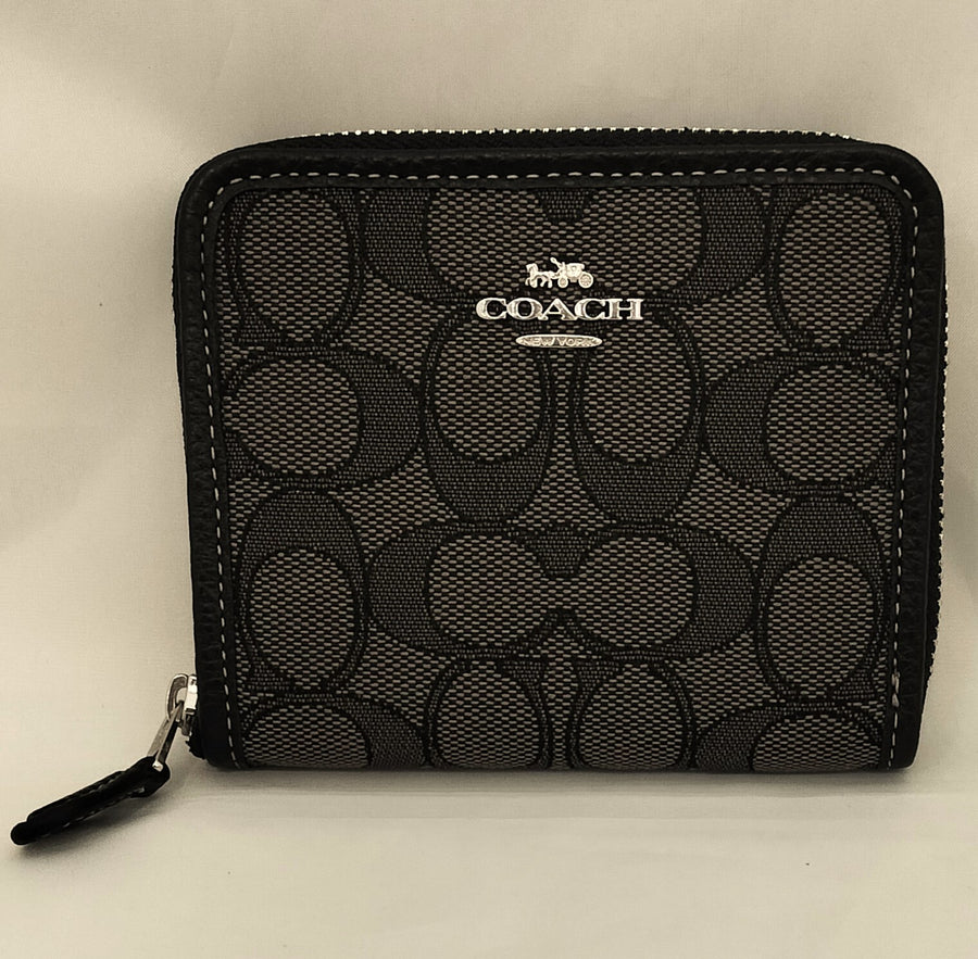 COACH CH389 SVRT6 折り財布